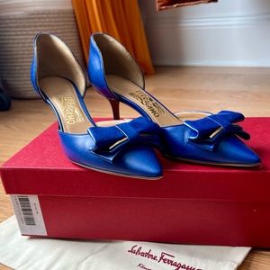 Salvatore Ferragamo Rietta Bow Blue Leather Pumps Heels